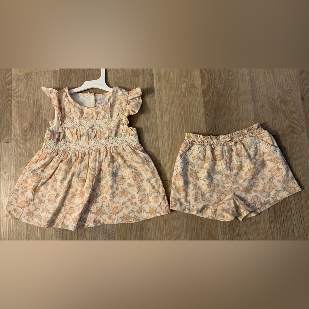 Calypso St. Barth Girl's Size 5T Soft Pink & Cream Lined 2Pc Short Set